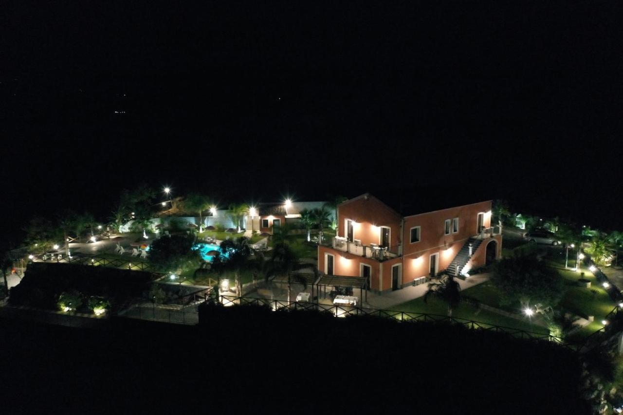 Willa Arcobaleno Dell'Etna Calatabiano Zewnętrze zdjęcie